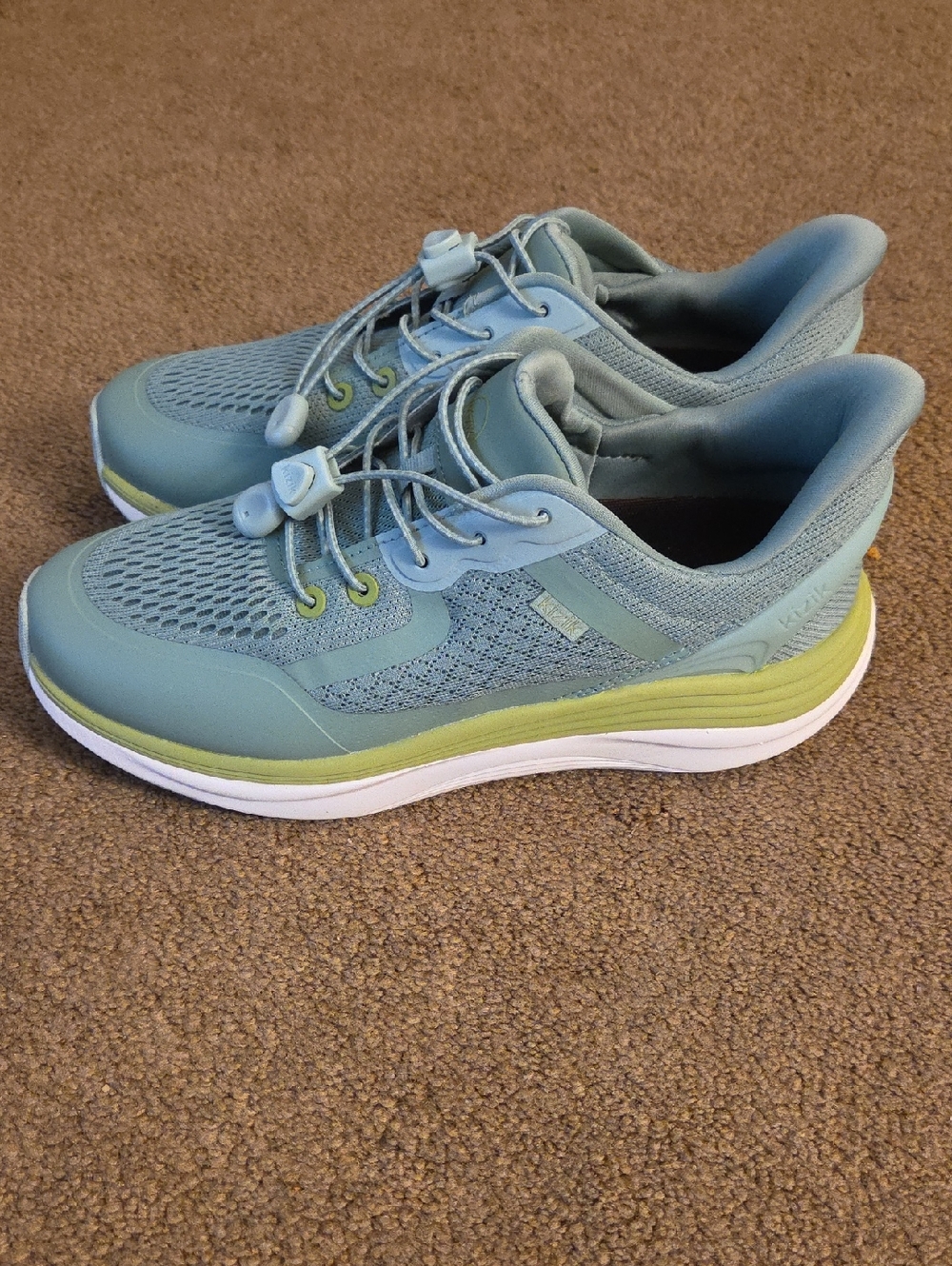 Everyday Comfort Women's Athletic Shoes - Seafoam Green- New
